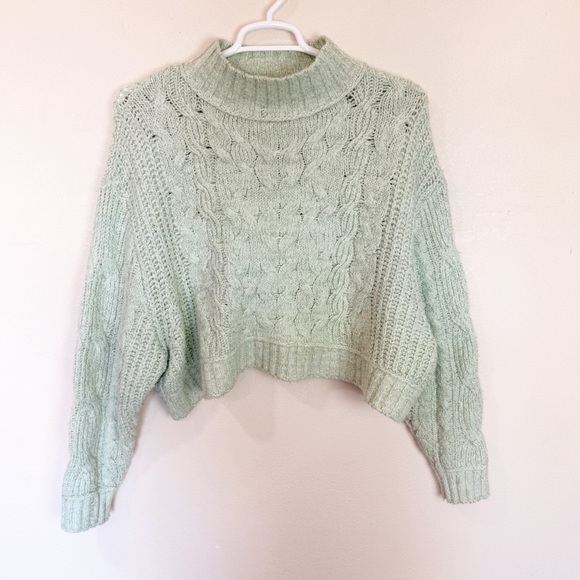 Free People Sweaters - Free People Chunky Knit Oversized Crop Sweater Pullover Mint Green Large Cable